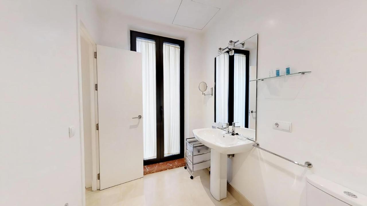 Sevilla Luxury Rentals - Alcazar エクステリア 写真