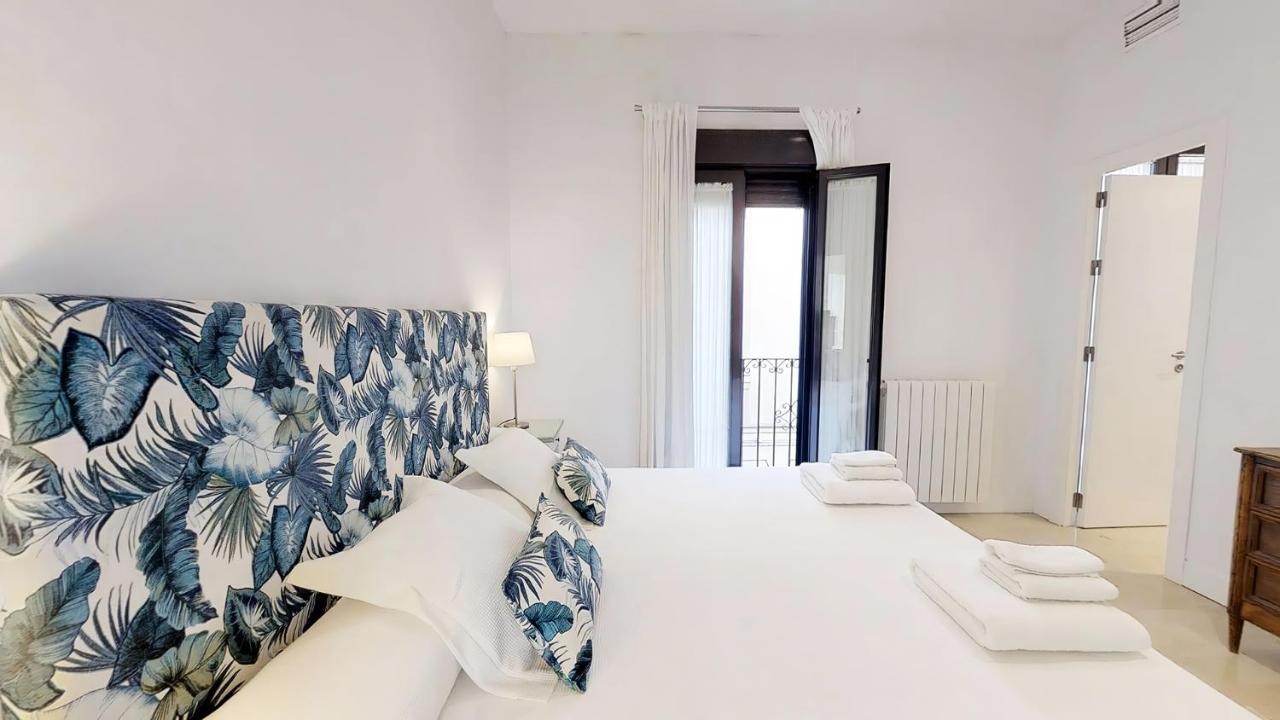 Sevilla Luxury Rentals - Alcazar エクステリア 写真